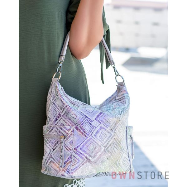Купить онлайн женскую сумку с карманами из лазера в ромбах бежевую - арт.923