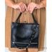 Купить женскую кожаную сумку прямоугольную с цепочкой оптом и в розницу в Украине - арт.3158_2